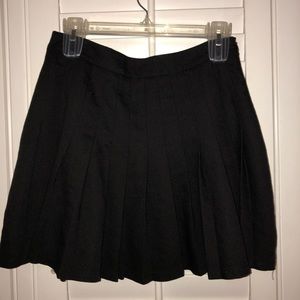 Urban Outfitters Black Pleated Skirt
